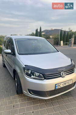 Минивэн Volkswagen Touran 2011 в Самборе