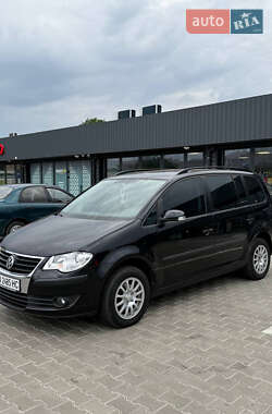 Минивэн Volkswagen Touran 2007 в Вознесенске