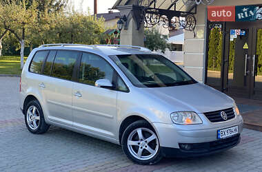 Минивэн Volkswagen Touran 2004 в Дунаевцах