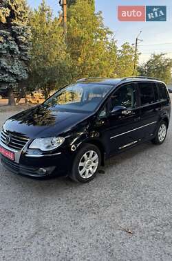 Мінівен Volkswagen Touran 2009 в Вознесенську
