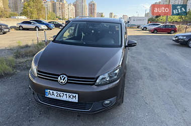 Минивэн Volkswagen Touran 2012 в Киеве
