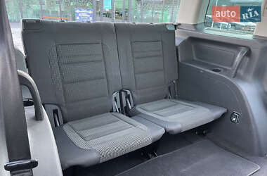 Минивэн Volkswagen Touran 2005 в 