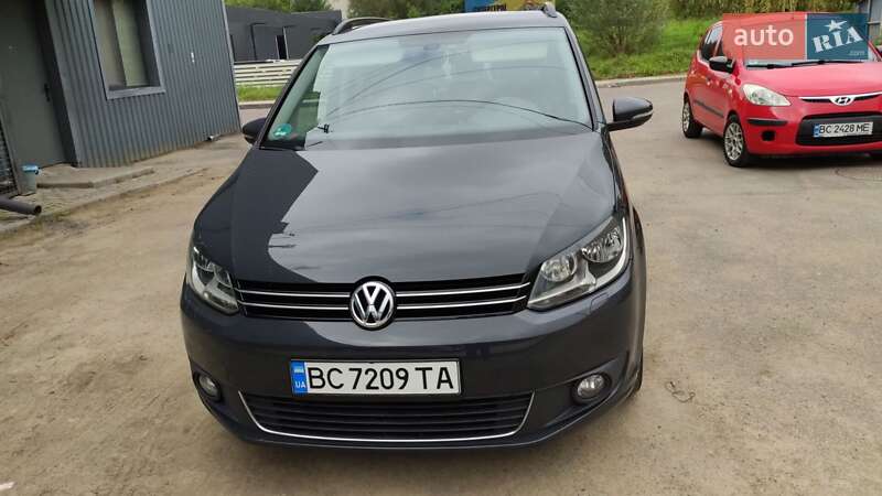 Минивэн Volkswagen Touran 2014 в Дрогобыче