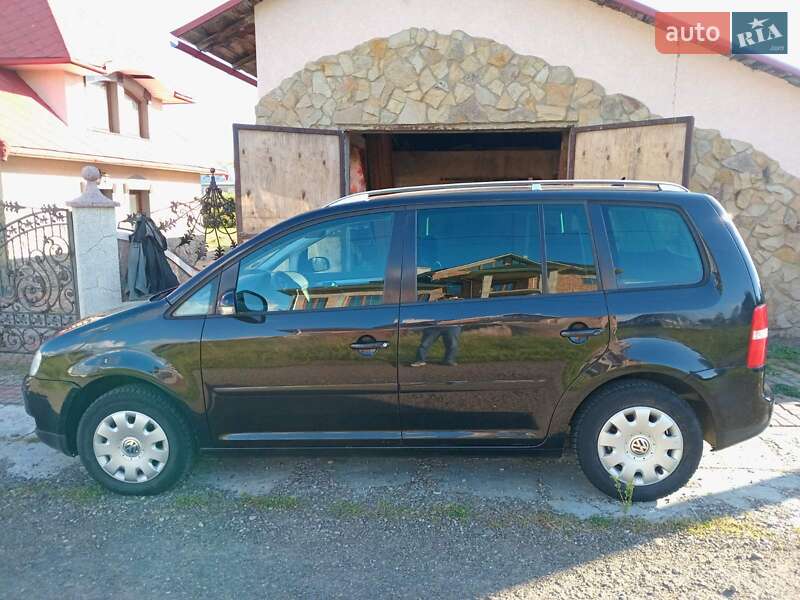Минивэн Volkswagen Touran 2004 в Черновцах фото 13 Минивэн Volkswagen Touran 2004 в Черновцах