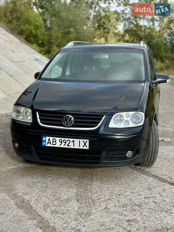 Volkswagen Touran 2003