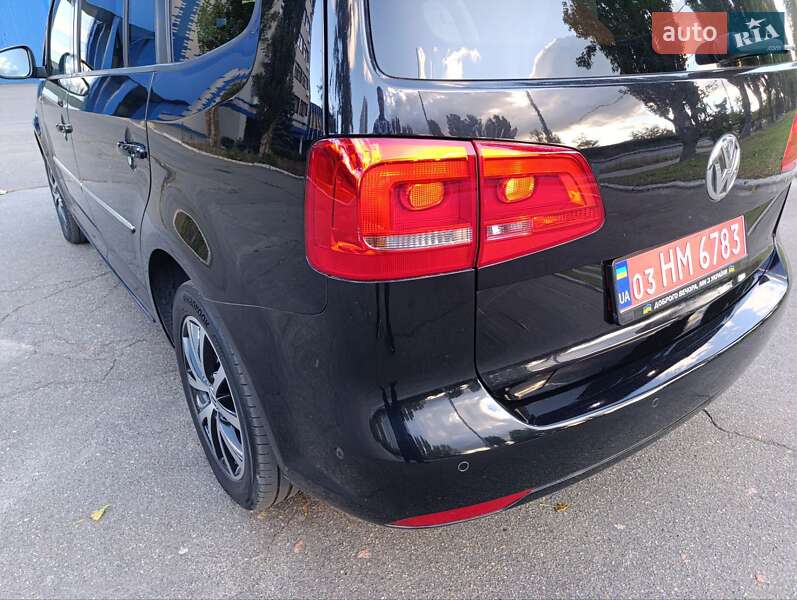Минивэн Volkswagen Touran 2012 в Киеве фото 16 Минивэн Volkswagen Touran 2012 в Киеве