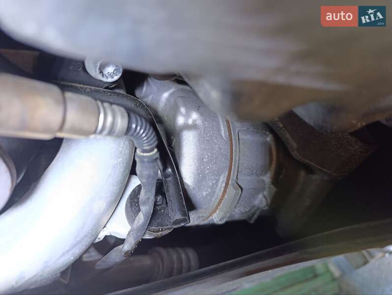 Минивэн Volkswagen Touran 2012 в Киеве фото 43 Минивэн Volkswagen Touran 2012 в Киеве