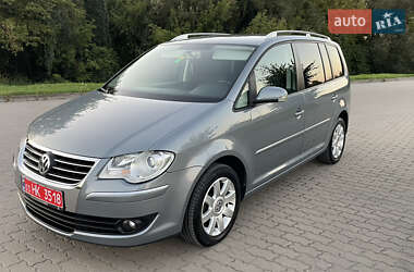Минивэн Volkswagen Touran 2008 в Бродах