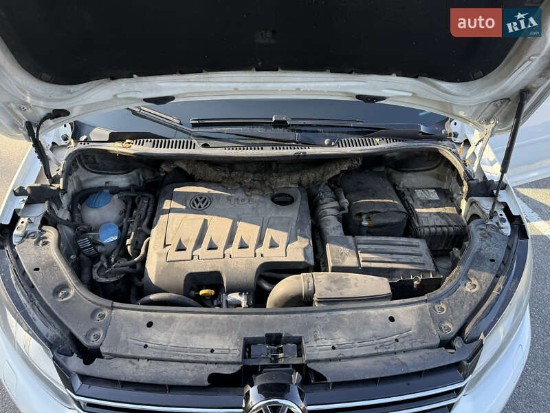 Минивэн Volkswagen Touran 2014 в Виннице фото 20 Минивэн Volkswagen Touran 2014 в Виннице