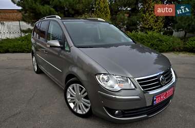 Мінівен Volkswagen Touran 2008 в Полтаві