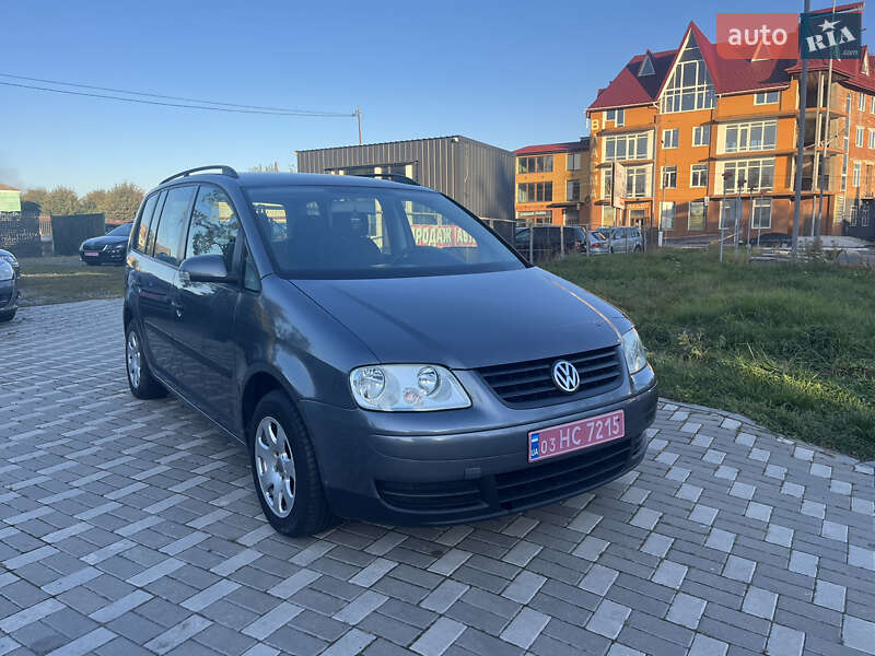 Volkswagen Touran 2005