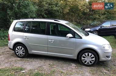 Мінівен Volkswagen Touran 2007 в Луцьку