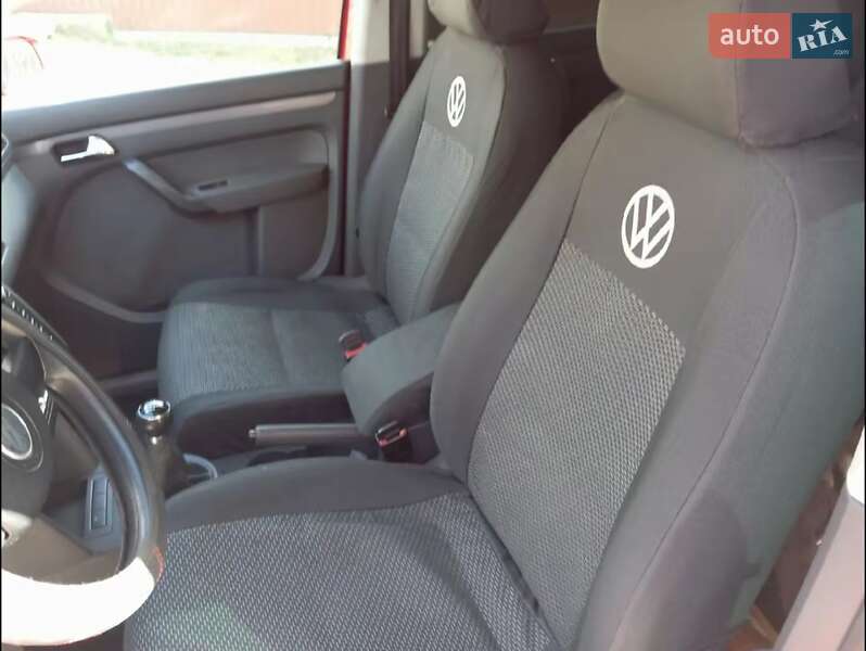 Мінівен Volkswagen Touran 2006 в Бучачі