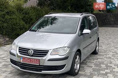 Мінівен Volkswagen Touran 2010 в Вознесенську