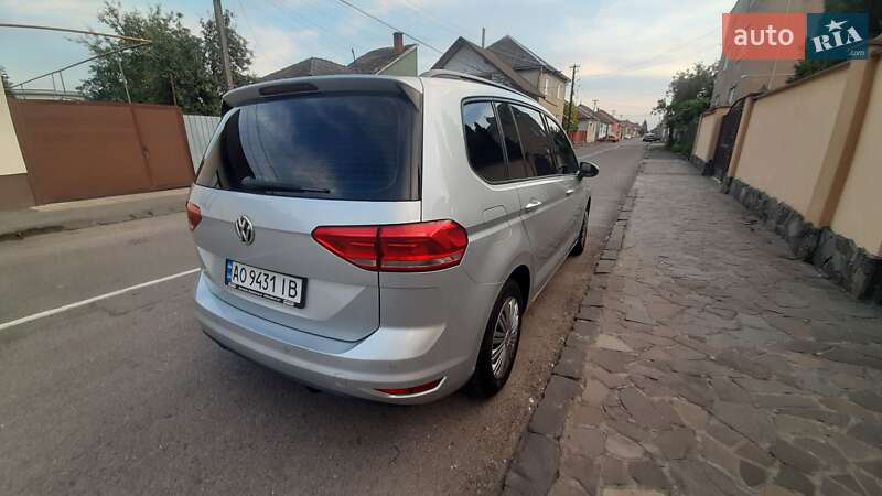 Микровэн Volkswagen Touran 2018 в Мукачево