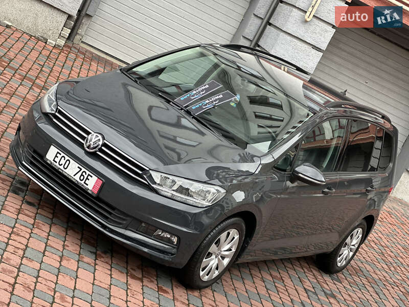 Volkswagen Touran 2016