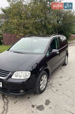 Минивэн Volkswagen Touran 2003 в Фастове
