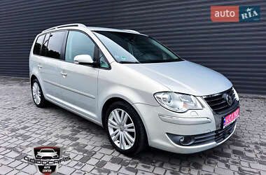 Мінівен Volkswagen Touran 2009 в Кам'янському