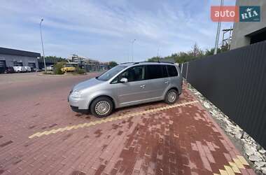 Минивэн Volkswagen Touran 2005 в Сарнах