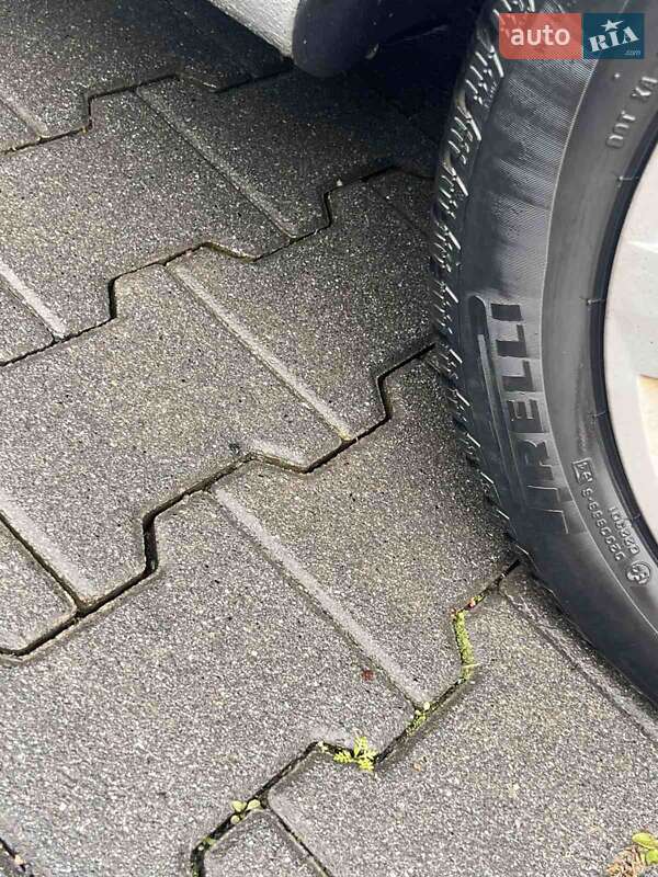 Минивэн Volkswagen Touran 2007 в Богородчанах