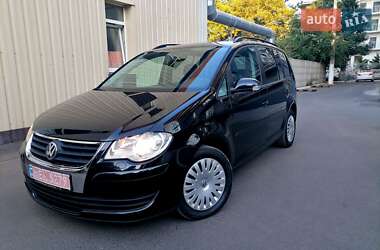 Минивэн Volkswagen Touran 2009 в Одессе