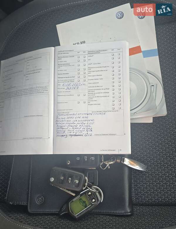 Мінівен Volkswagen Touran 2010 в Виноградові