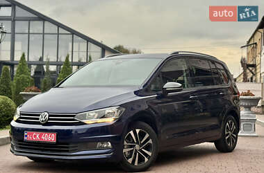 Микровэн Volkswagen Touran 2020 в Стрые