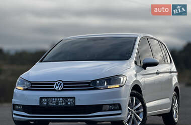 Мікровен Volkswagen Touran 2016 в Дрогобичі