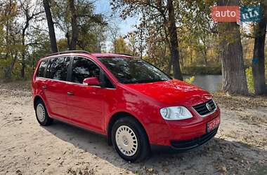 Мінівен Volkswagen Touran 2006 в Полтаві
