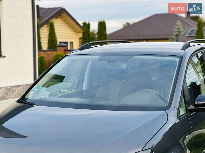 Мінівен Volkswagen Touran 2012 в Луцьку фото 16 Мінівен Volkswagen Touran 2012 в Луцьку