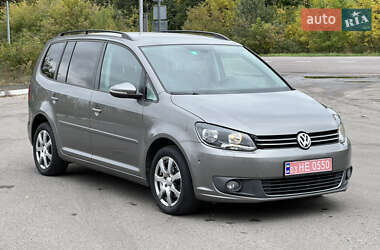 Мінівен Volkswagen Touran 2010 в Рівному