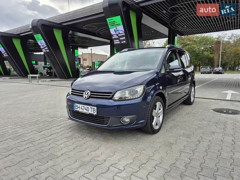 Volkswagen Touran 2014
