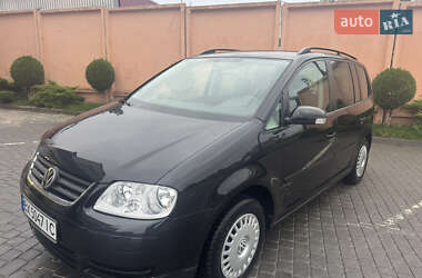 Минивэн Volkswagen Touran 2006 в Хмельницком