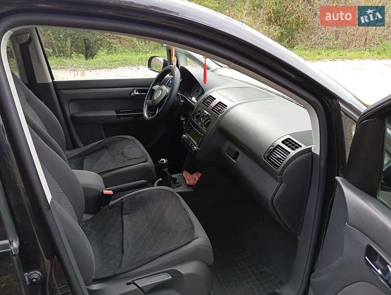 Минивэн Volkswagen Touran 2006 в Почаеве фото 5 Минивэн Volkswagen Touran 2006 в Почаеве