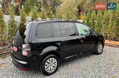 Минивэн Volkswagen Touran 2009 в 