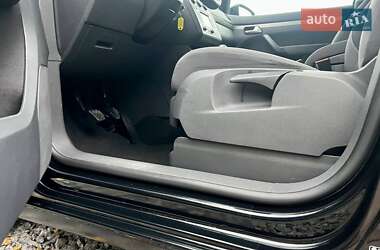 Минивэн Volkswagen Touran 2009 в 