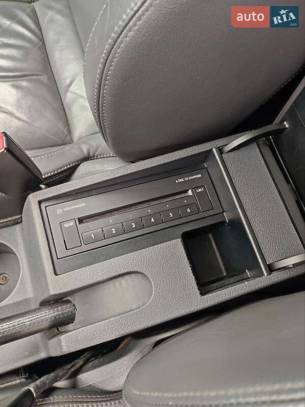 Мінівен Volkswagen Touran 2004 в Кам'янець-Подільському