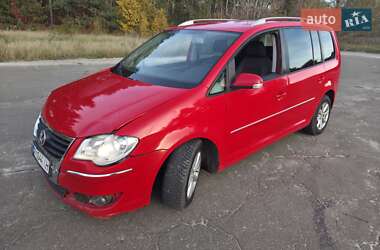 Мінівен Volkswagen Touran 2006 в 
