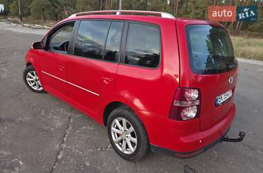 Мінівен Volkswagen Touran 2006 в 