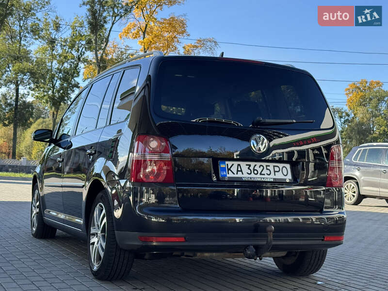 Минивэн Volkswagen Touran 2008 в Киеве фото 12 Минивэн Volkswagen Touran 2008 в Киеве