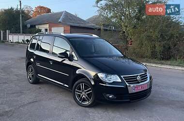 Мінівен Volkswagen Touran 2010 в Коростені