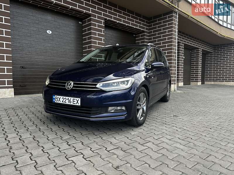 Мікровен Volkswagen Touran 2016 в Хмельницькому