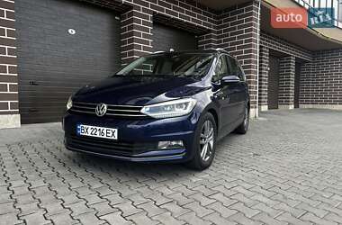 Микровэн Volkswagen Touran 2016 в 