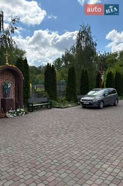Микровэн Volkswagen Touran 2016 в 