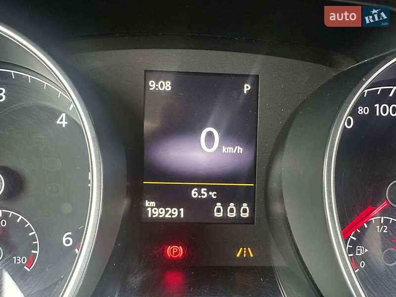 Мікровен Volkswagen Touran 2016 в Хмельницькому