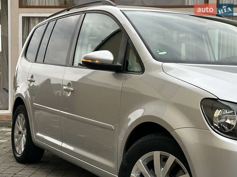 Минивэн Volkswagen Touran 2013 в Дрогобыче