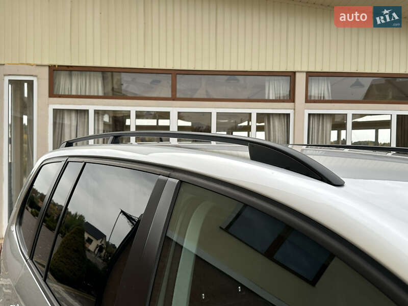 Минивэн Volkswagen Touran 2013 в Дрогобыче