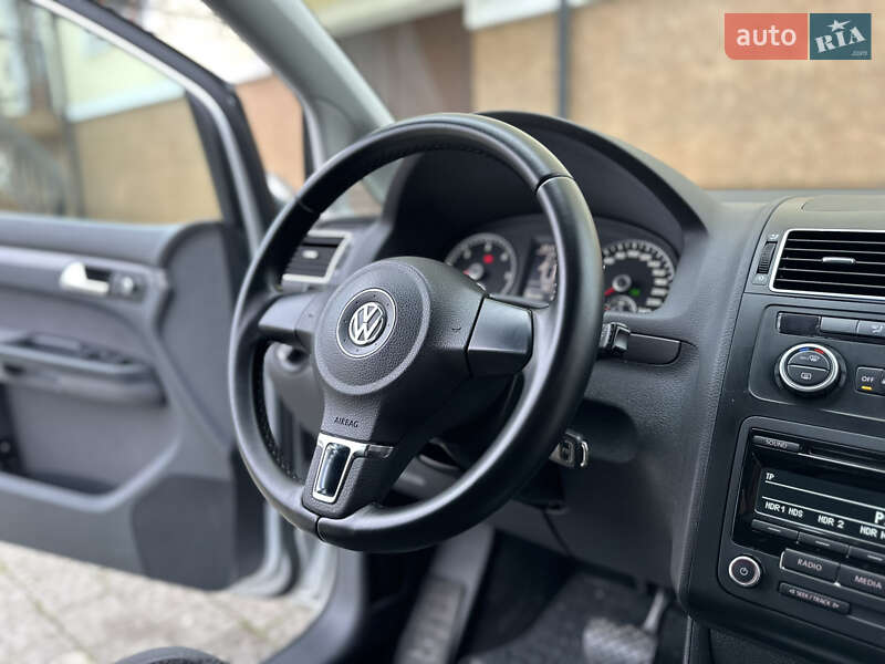 Минивэн Volkswagen Touran 2013 в Дрогобыче