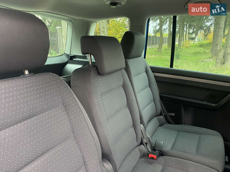 Мінівен Volkswagen Touran 2005 в Вознесенську фото 13 Мінівен Volkswagen Touran 2005 в Вознесенську