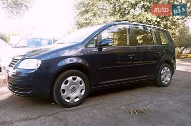 Минивэн Volkswagen Touran 2005 в Луцке